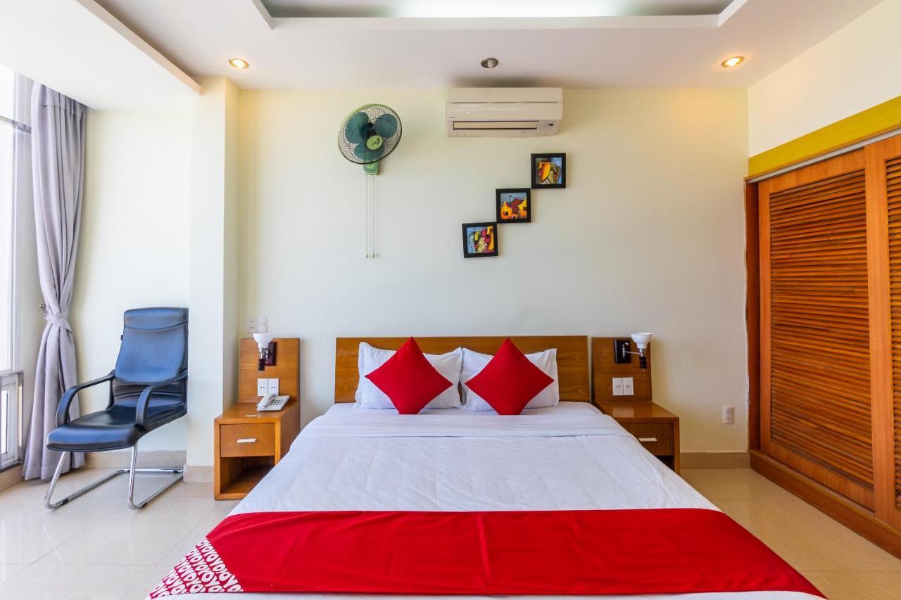 Oyo 455 Grand Bostand Hotel Дананг Екстер'єр фото